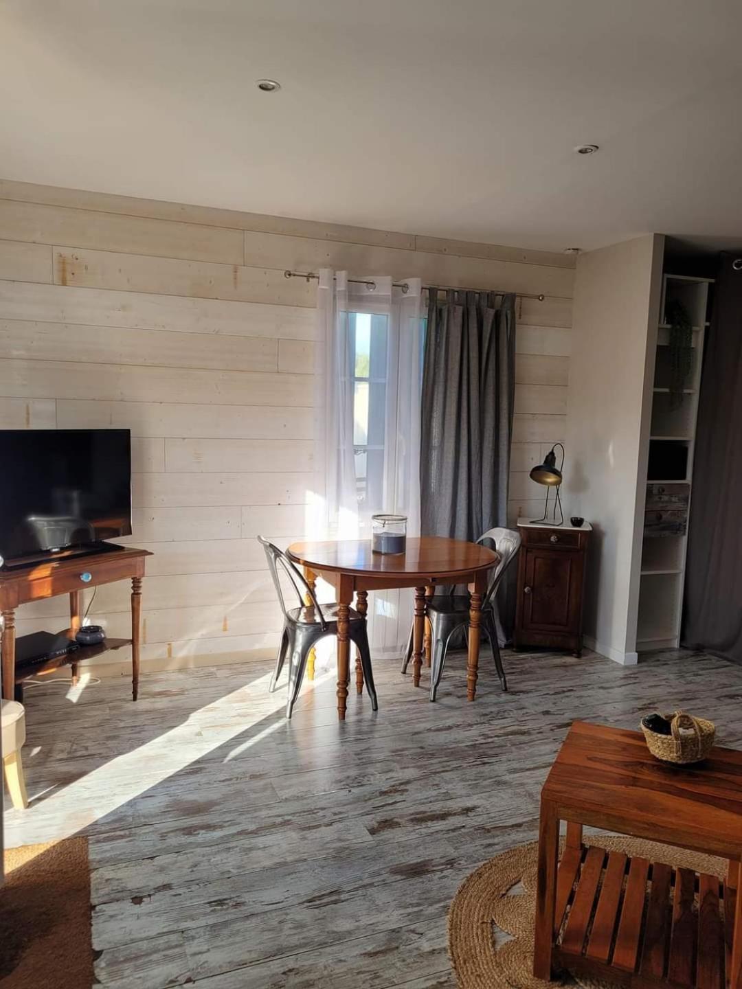 Studio Saint-Ouen-d'Aunis Extérieur photo